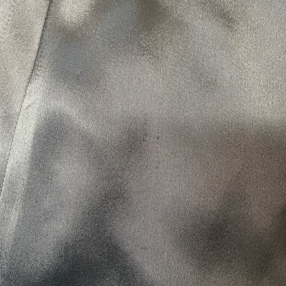 Banana Republic black satin skirt size 4 - Picture 5 of 5